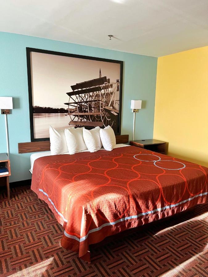 Super 8 by Wyndham Peoria Motel Bagian luar foto