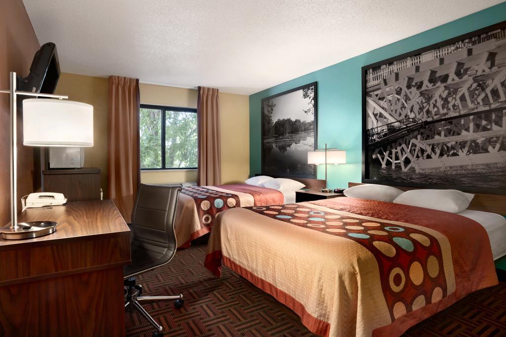 Super 8 by Wyndham Peoria Motel Bagian luar foto